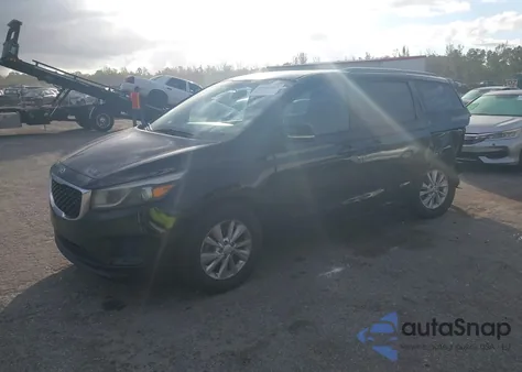 2015 Kia Sedona Lx z USA, uszkodzony, nr VIN KNDMB5C15F6020666